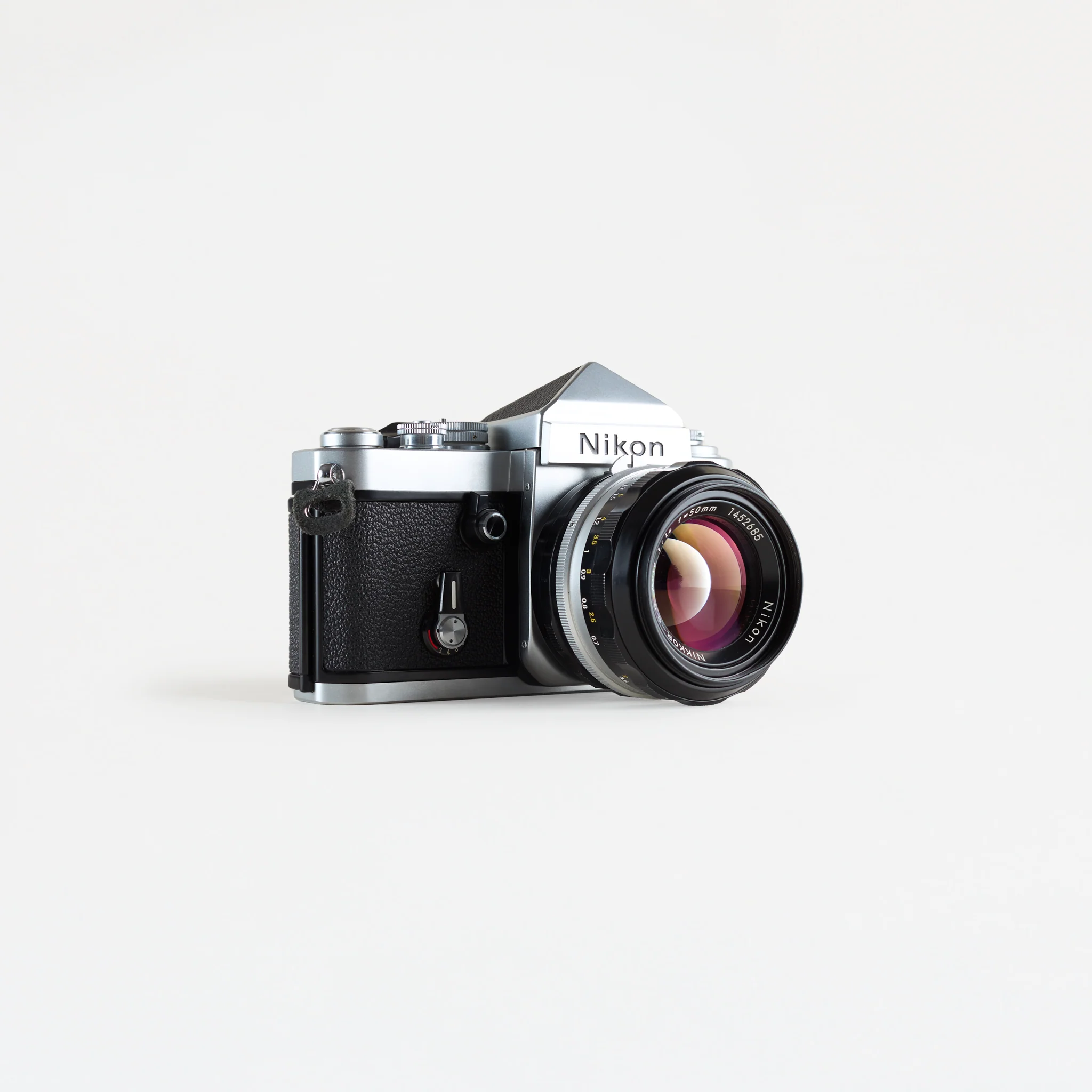 Nikon F2