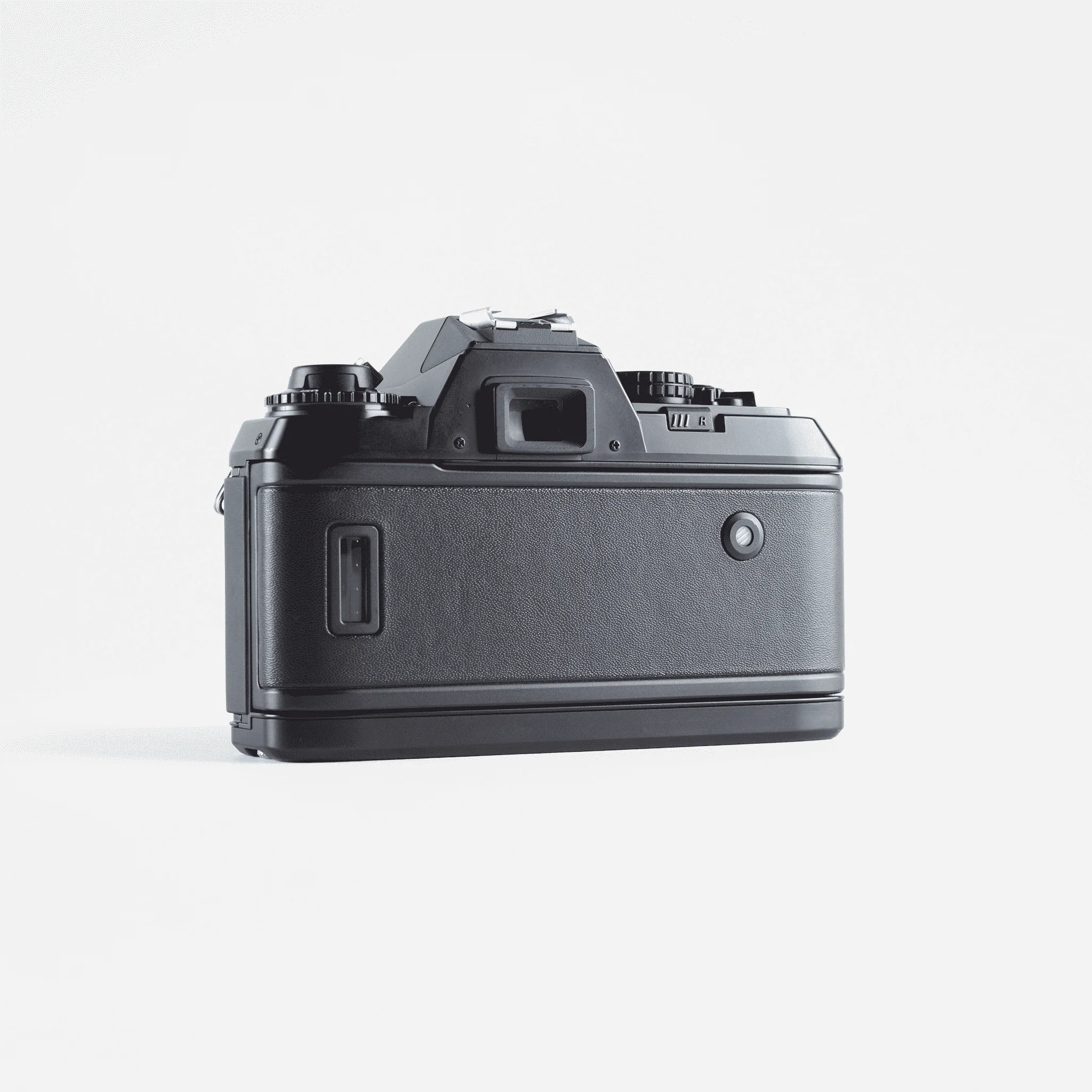 Nikon N2020 - Image 3