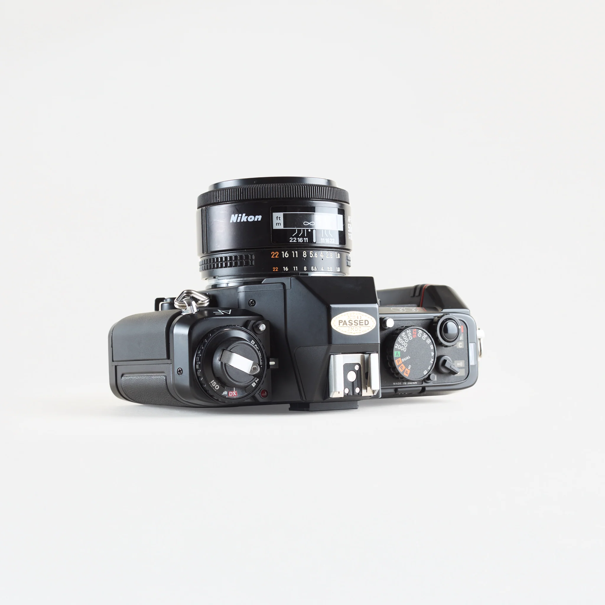 Nikon N2020 - Image 4
